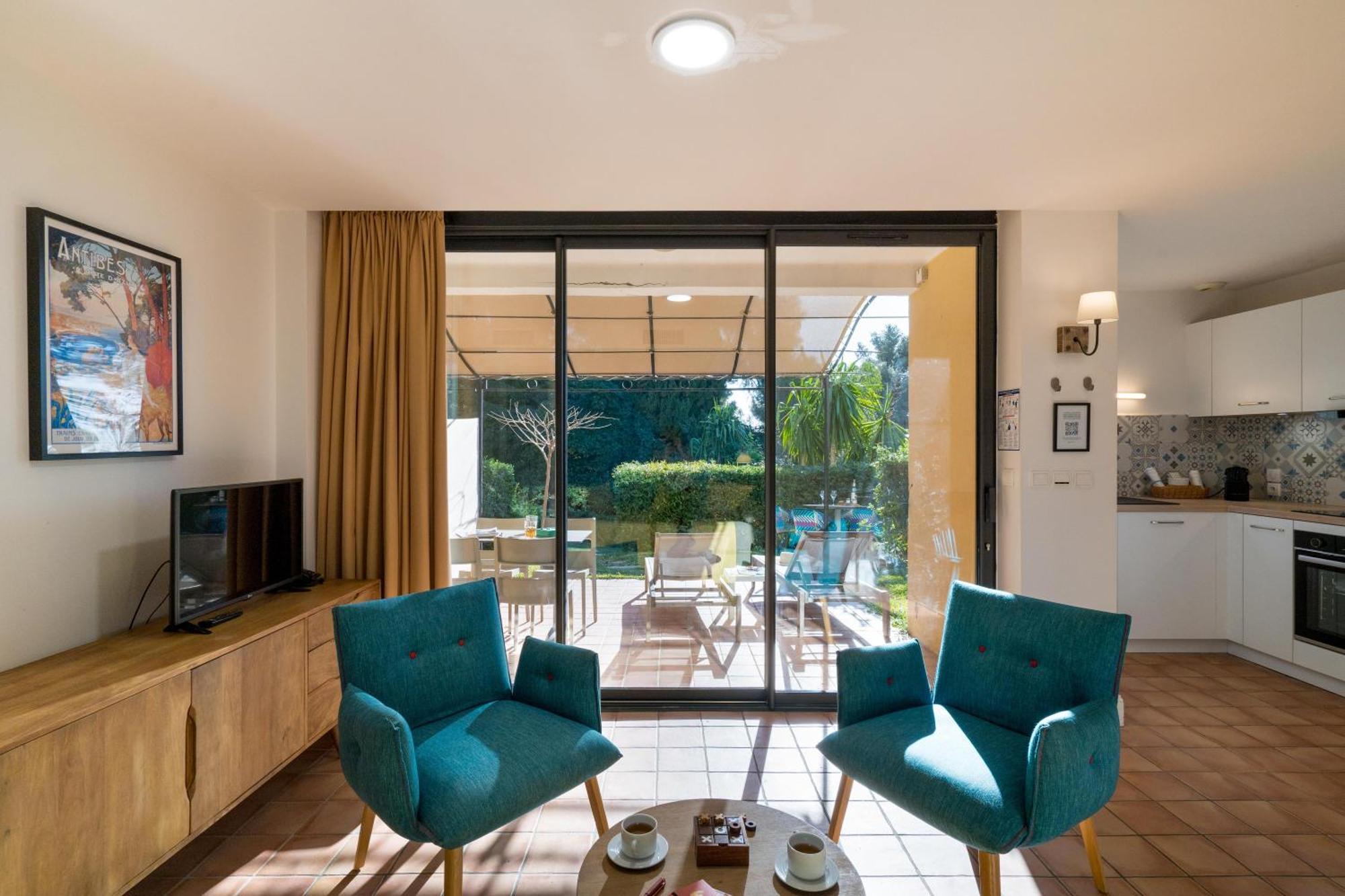 Le Rayol-Canadel-sur-Mer La Residence Du Bailli מראה חיצוני תמונה